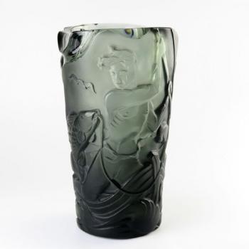 Vase - glass - Rudolf Hlousek, Zelezný Brod, Bohemia - 1925 Vase - glass - Rudolf Hlousek, Zelezný Brod, Bohemia - 1925