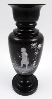 57. VASE - MARY GREGORY 57. VASE - MARY GREGORY