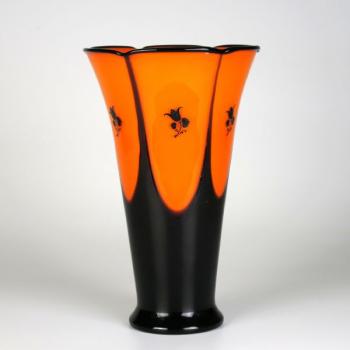 108. Loetz Vase 108. Loetz Vase