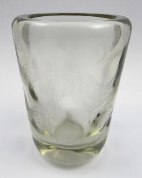 68. VASE 68. VASE