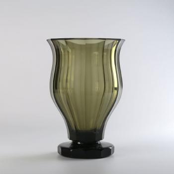 Vase - ocher colored glass - 1930 Vase - ocher colored glass - 1930