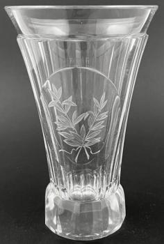 Vase - glass - 1930 Vase - glass - 1930
