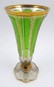 79. VASE 79. VASE