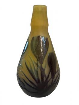 Vase - glass, flashed glass - Emile Gallé Nancy - 1910 Vase - glass, flashed glass - Emile Gallé Nancy - 1910