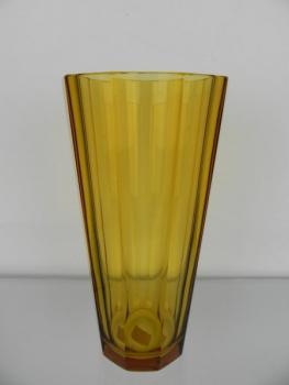 Vase - cut glass - 1930