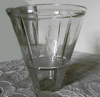 Vase - clear glass - 1930