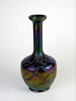 Vase - iridescent glass, glass violet - Pallme-König & Habel - 1910